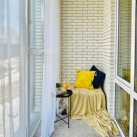 Ferienwohnung Уютная Стильная Квартира Возле Центрального Парка Горького! Almaty Exterior foto